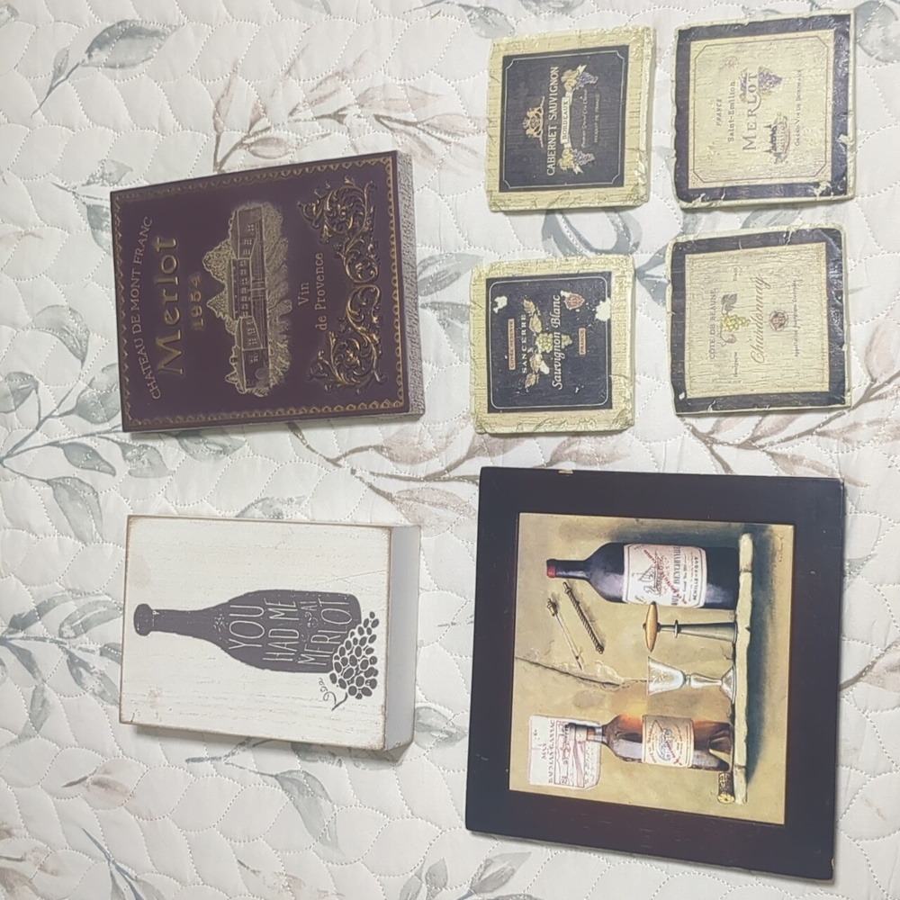 Wine decor bundle